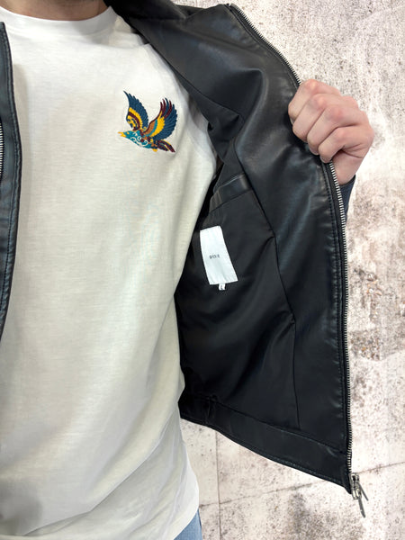 Giubbino ecopelle nero con collo a camicia