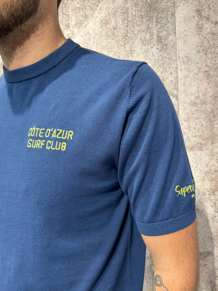 T-Shirt in maglia blu con ricamo