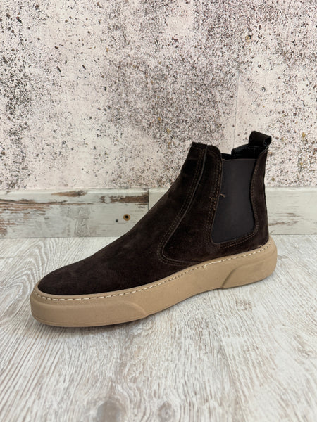 Stivaletto camoscio marrone