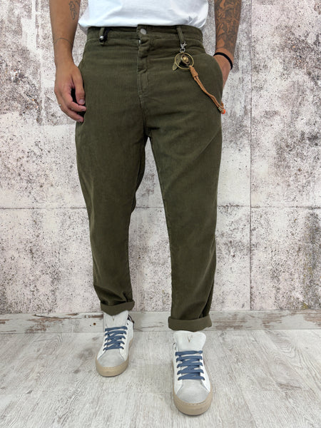 Pantalone verdone velluto costine