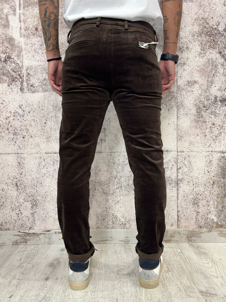 Pantalone chino velluto cioccolato