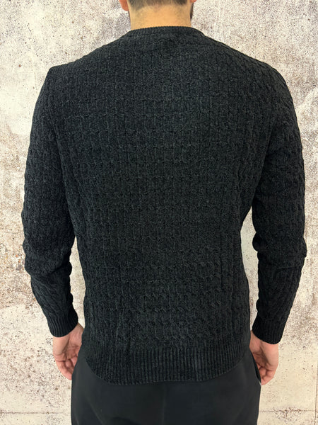 Maglione ciniglia trecce nero