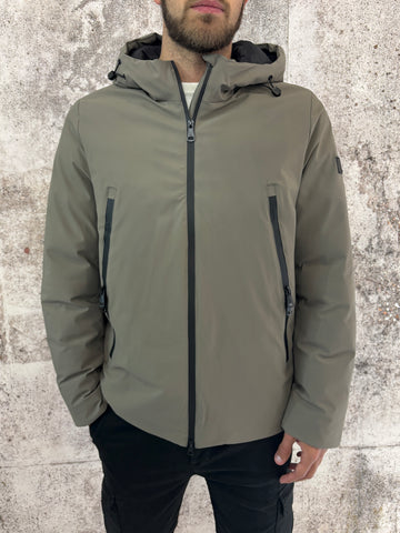 Giubbotto parka corto col. Fango