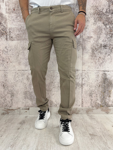 Pantalone cargo beige