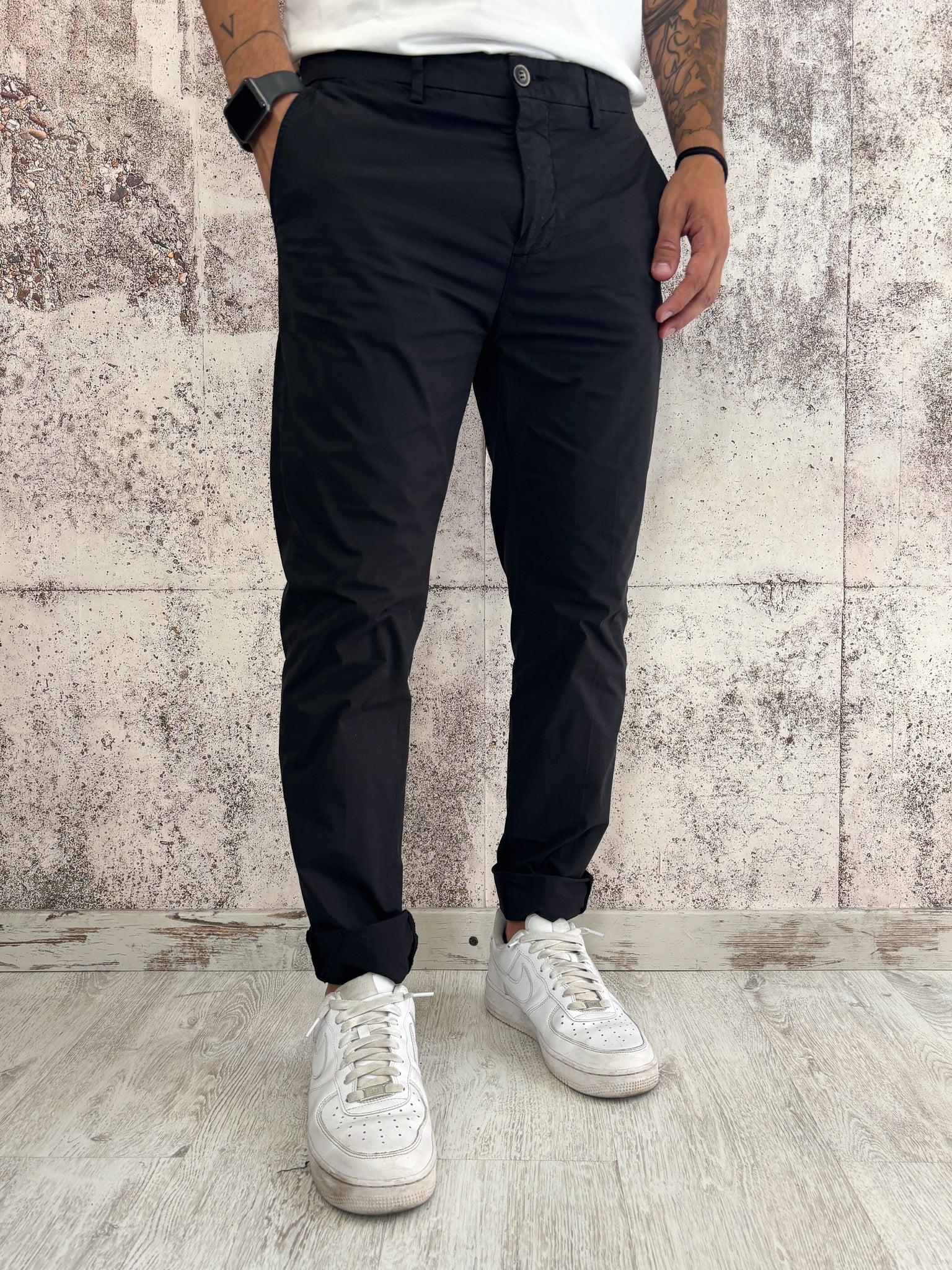 Pantalone chino nero