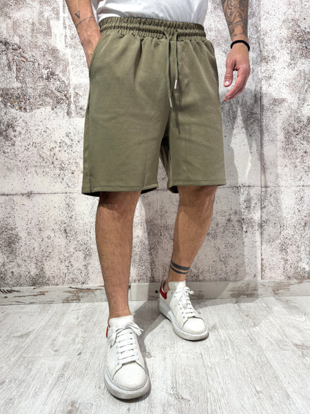 Bermuda tuta militare