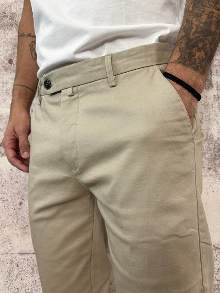 Pantalone chino beige
