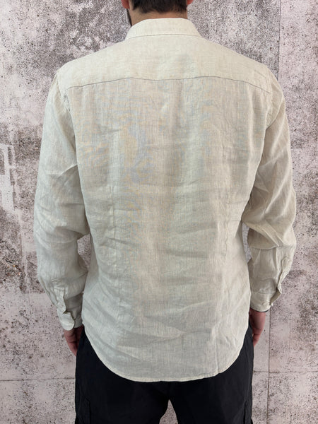 Camicia lino beige collo francese