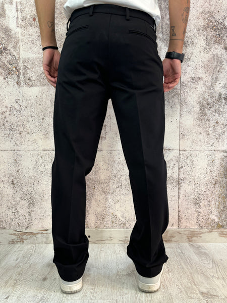 Pantalone palazzo nero con pinces