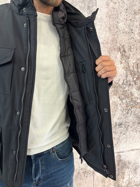 Giubbotto nero 4 tasche