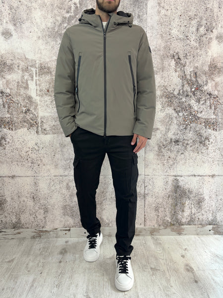 Giubbotto parka corto col. Fango