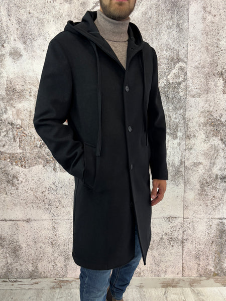Cappotto nero modello Parka