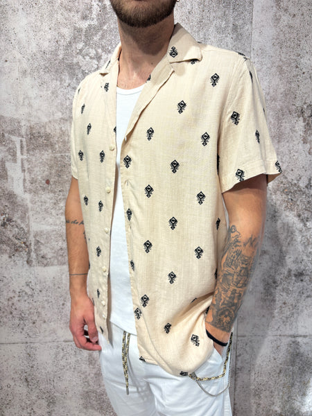 Camicia m/m beige ricamo nero