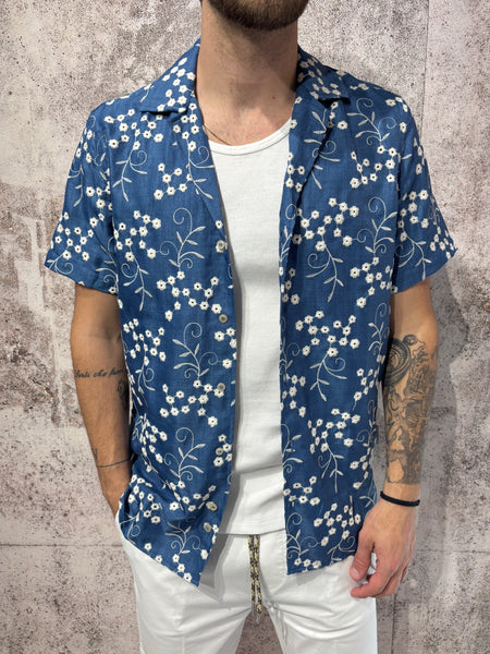 Camicia m/m blu ricamo bianco