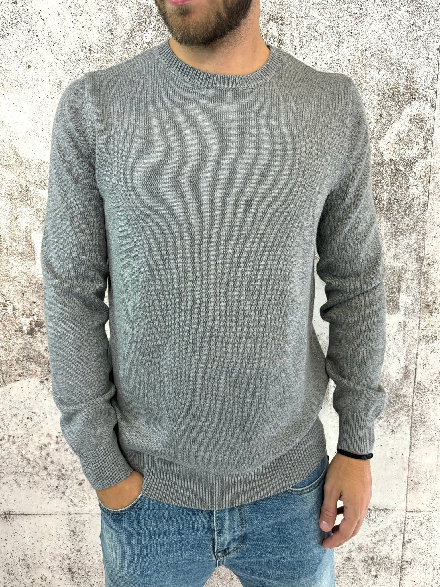 Maglione girocollo grigio misto cashmere