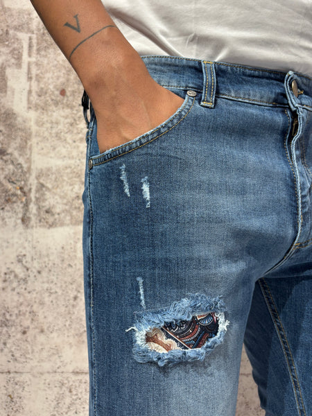 Jeans Slim fit art. V48
