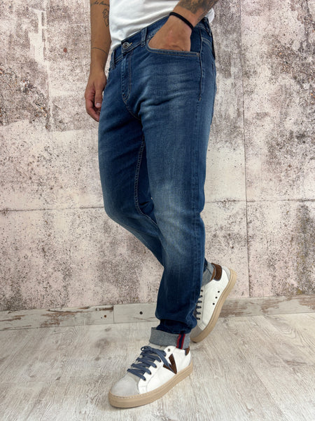 Jeans Slim fit art. D14