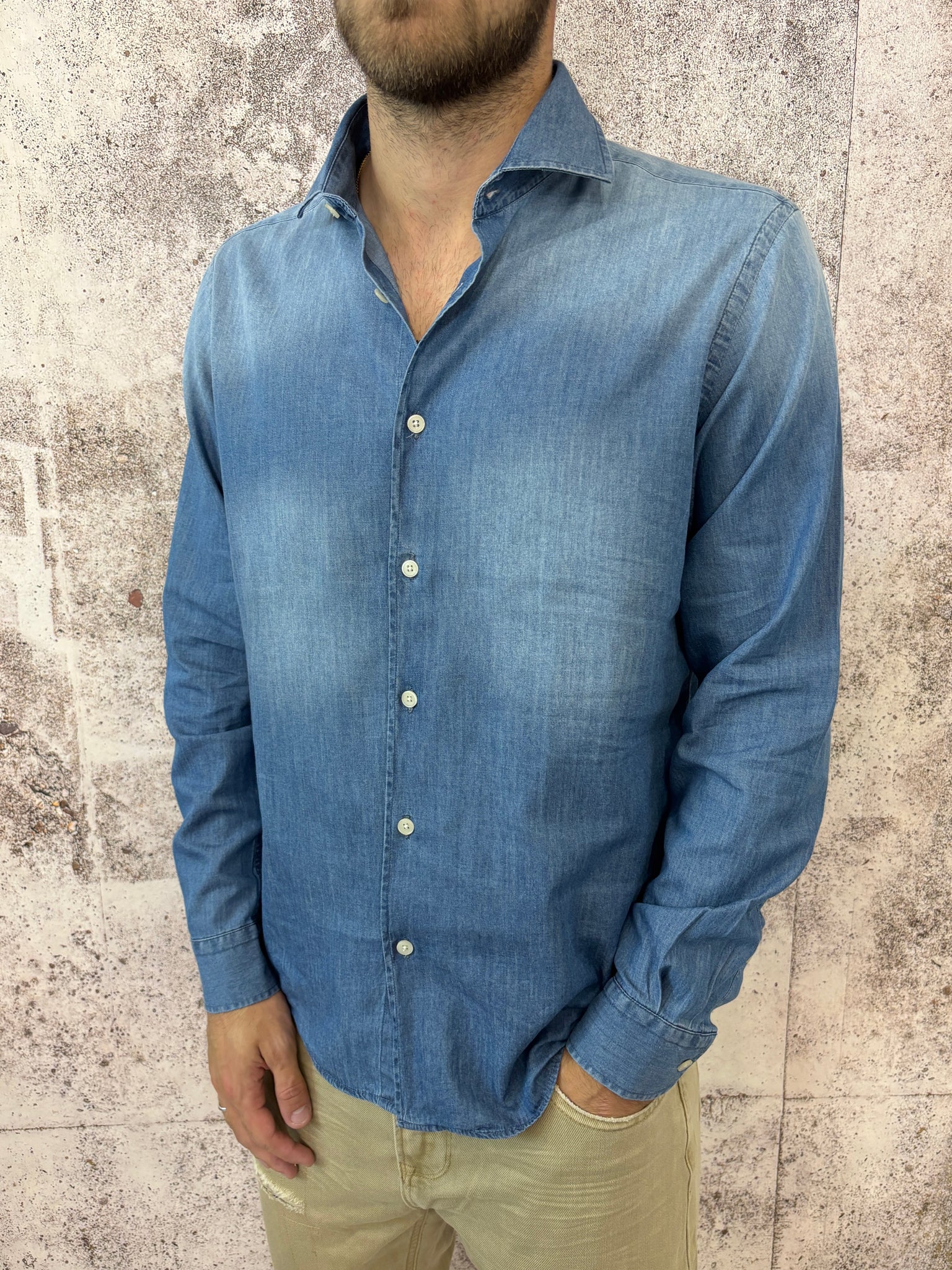 Camicia jeans lavaggio chiaro