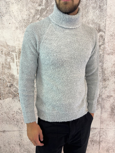 Dolcevita boucle' grigio