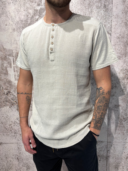 T-Shirt serafino sabbia misto lino