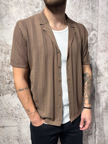 Tobacco knitted short-sleeved shirt