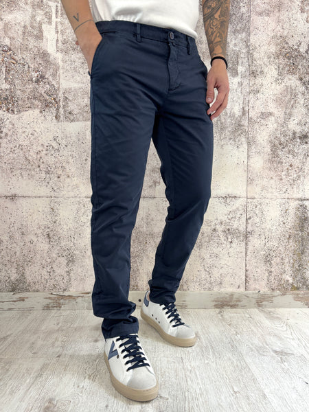 Pantalone chino blu art. Tahoma