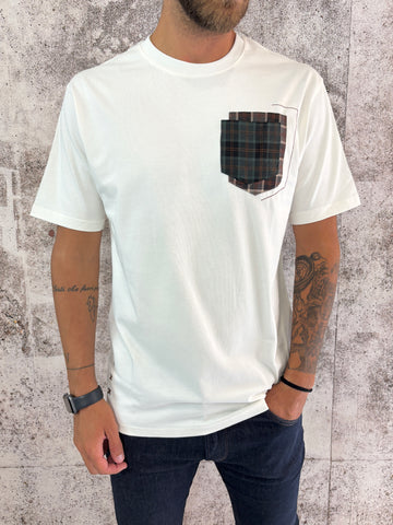 T-Shirt bianca doppia tasca scozzese