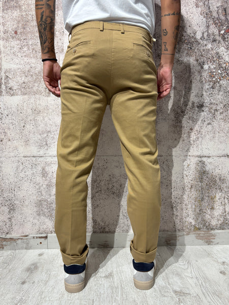 Pantalone chino cammello GL014B
