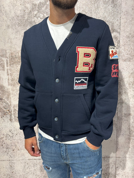 Cardigan in felpa blu con patch
