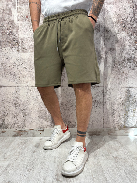 Bermuda tuta militare