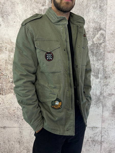 Field jacket militare con patch