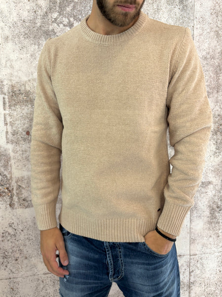 Maglione girocollo ciniglia camel