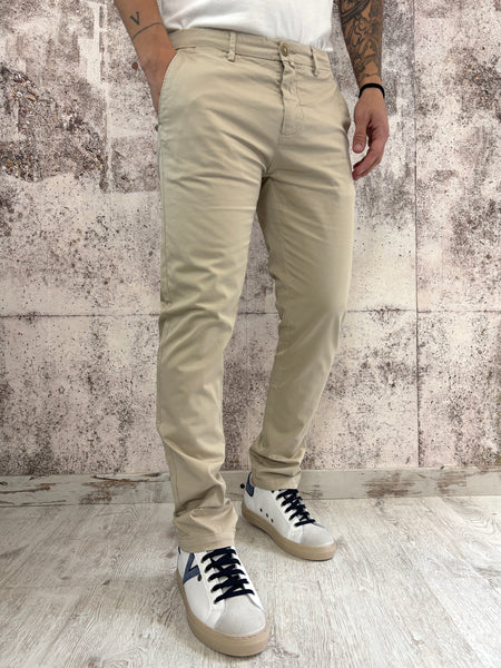 Pantalone chino beige art. Tahoma