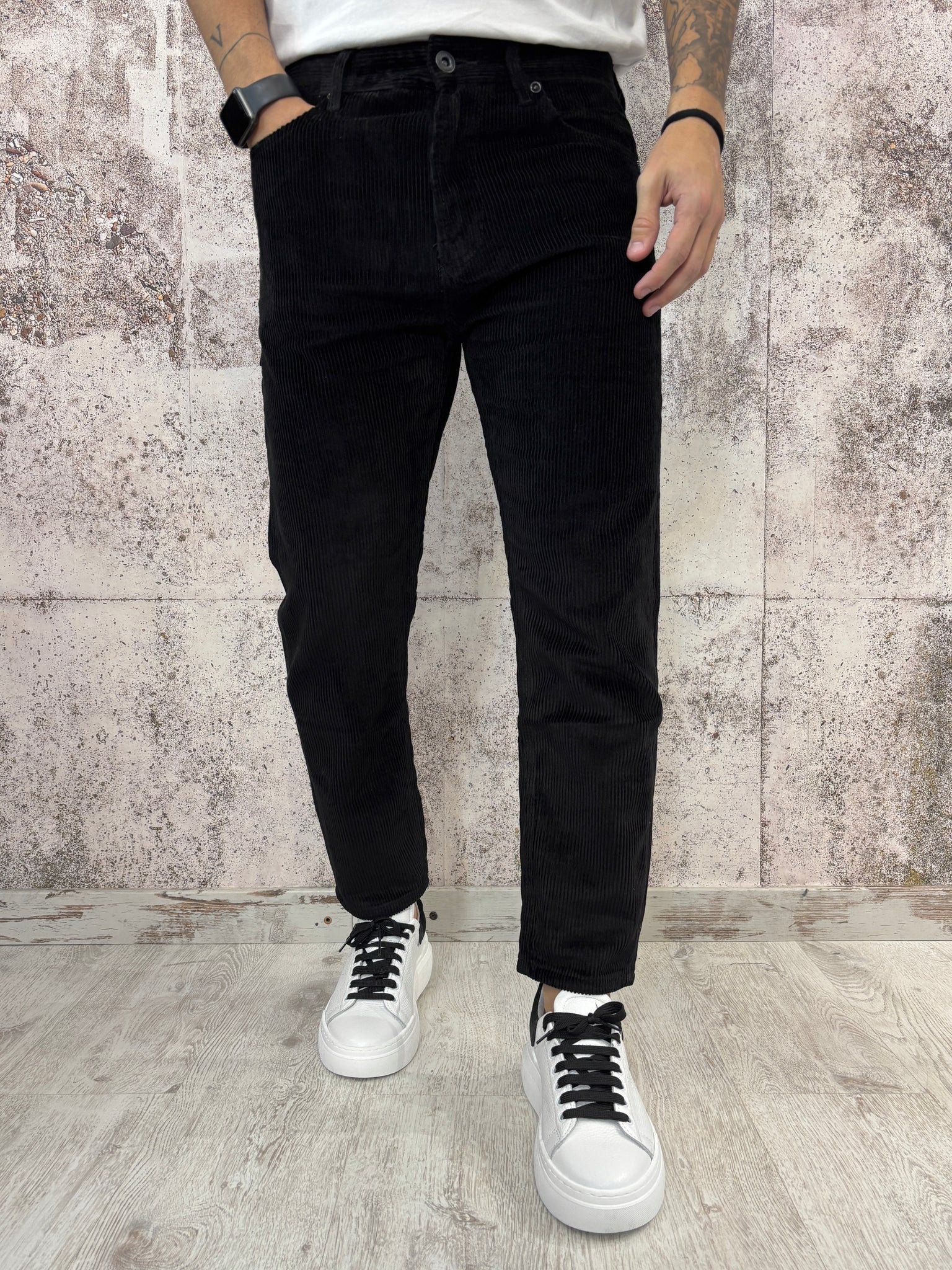 Pantalone velluto nero mod. Cooper