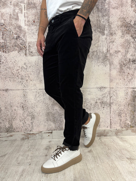 Pantalone chino velluto nero