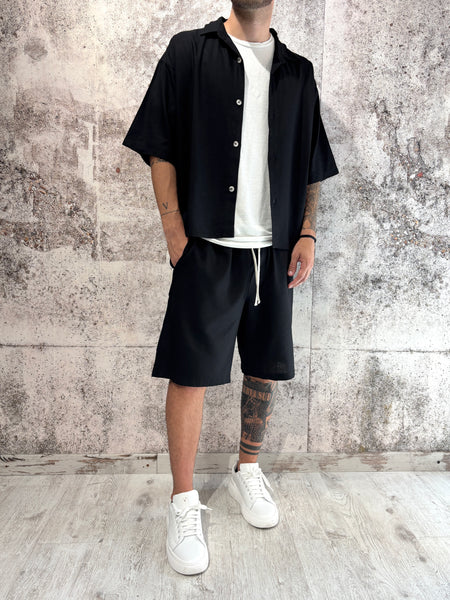 Completo camicia/bermuda nero misto lino