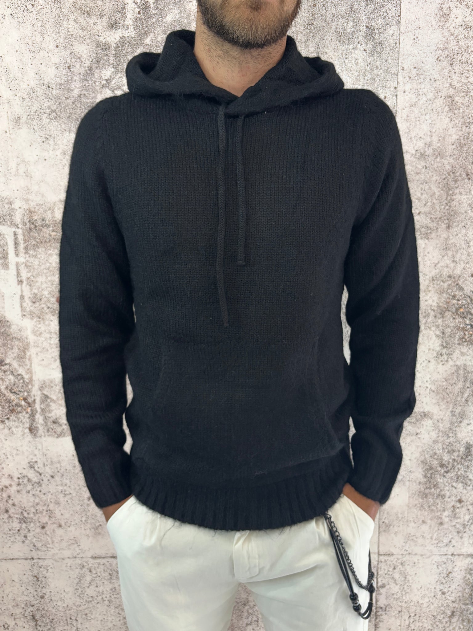 Maglione cappuccio nero