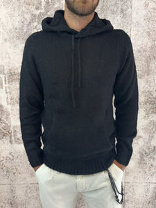 Maglione cappuccio nero
