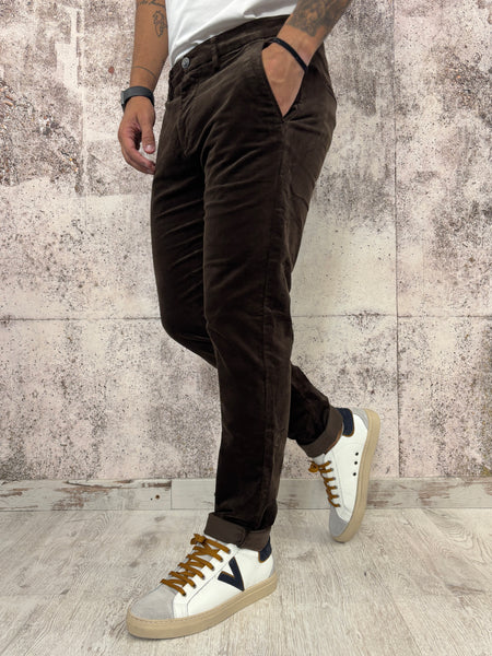 Pantalone chino velluto cioccolato