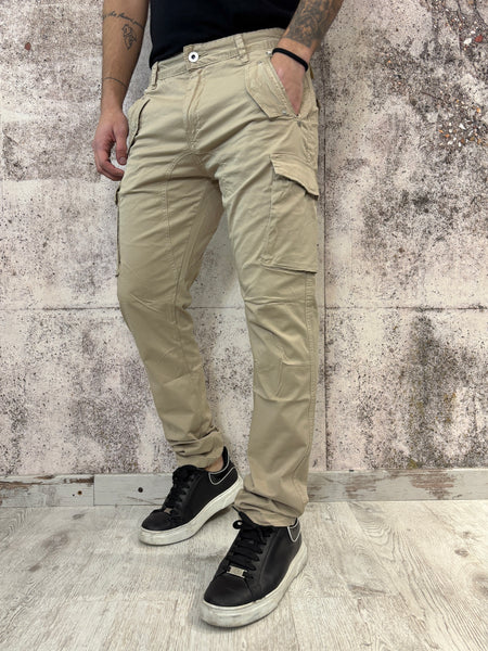 Pantalone cargo beige