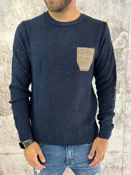 Maglione girocollo blu taschino