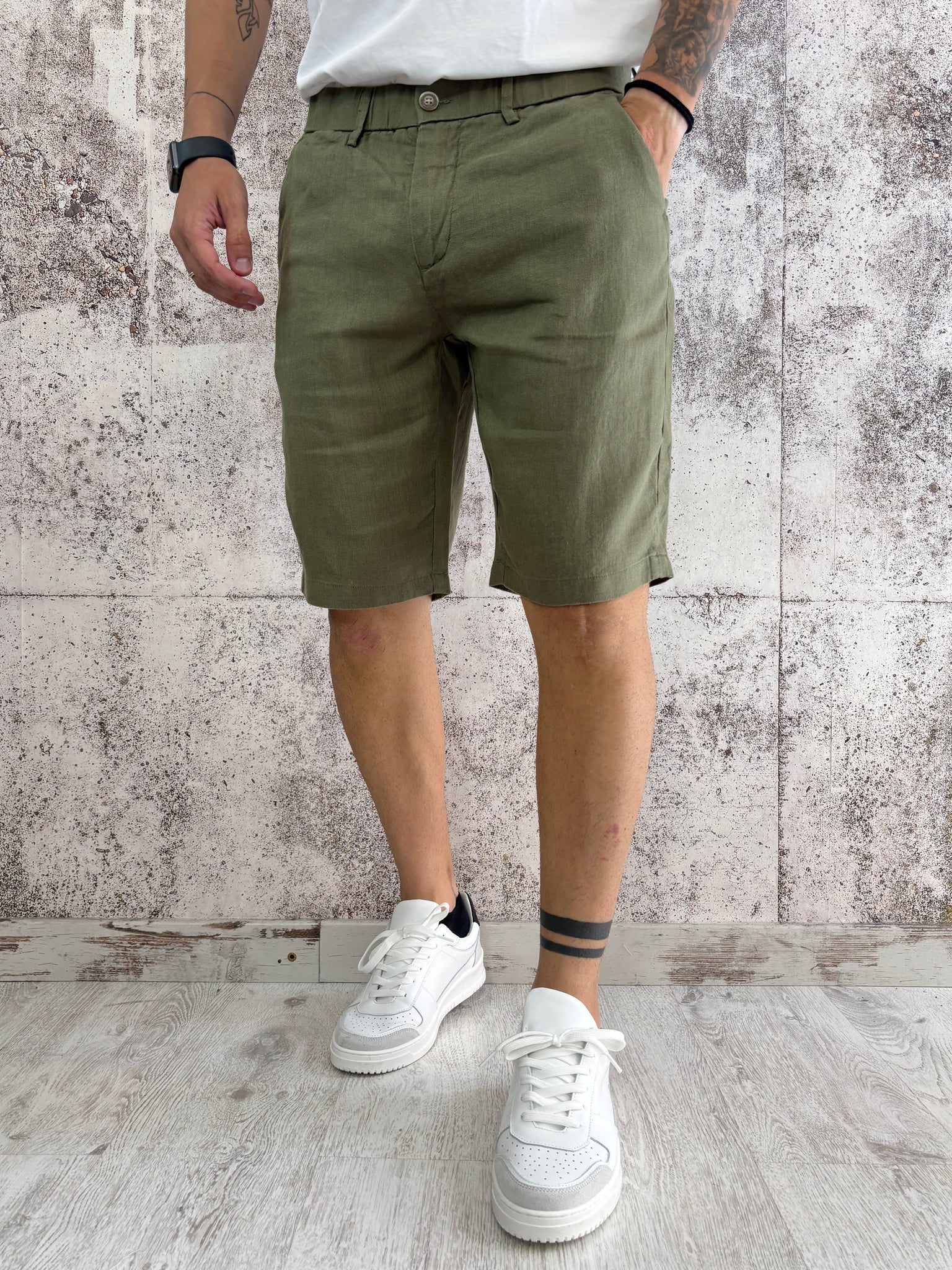 Bermuda chino lino verde