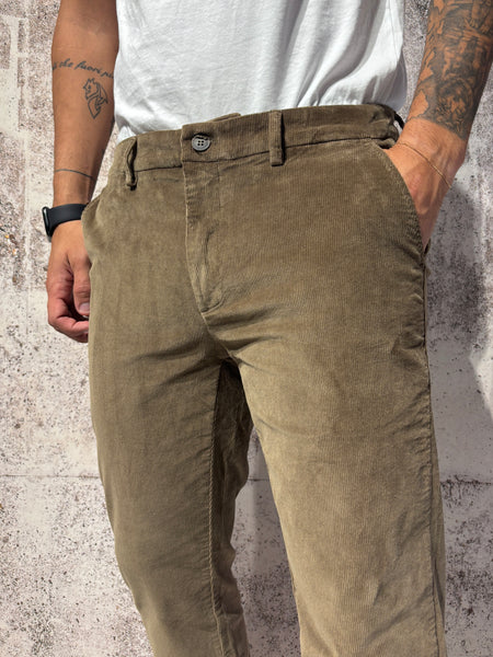 Pantalone chino velluto camel Tahoma