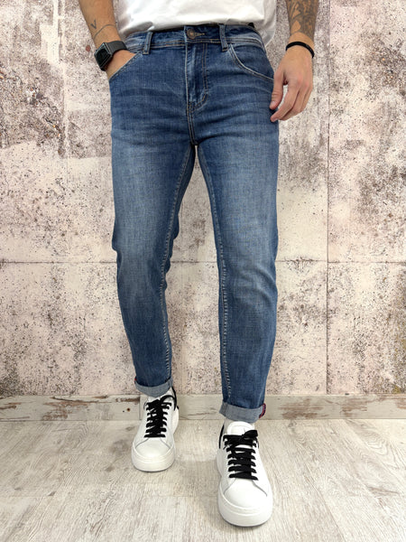 Jeans Capri Fit art. 81