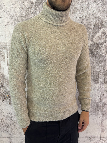 Dolcevita boucle' beige