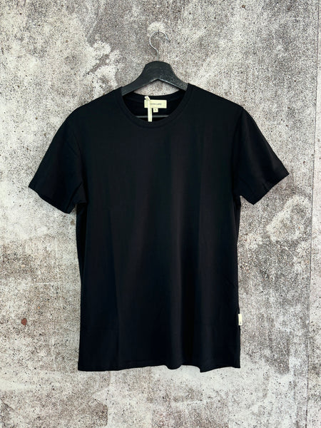 T-shirt basic nera