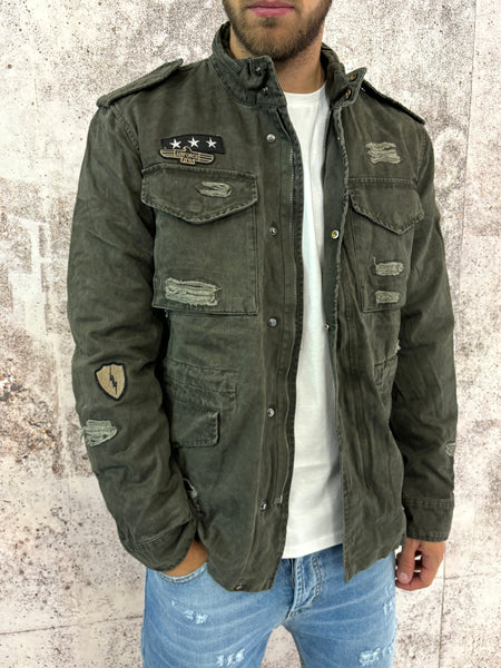 Field jacket militare con patch e rotture