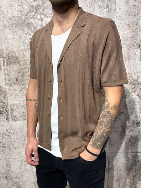 Tobacco knitted short-sleeved shirt