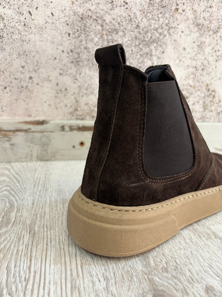 Stivaletto camoscio marrone