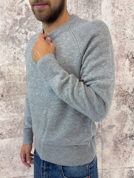 Maglione raglan grigio